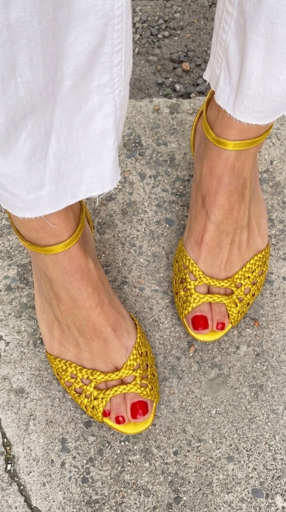 Isadora™ | Gold Woven Sandals