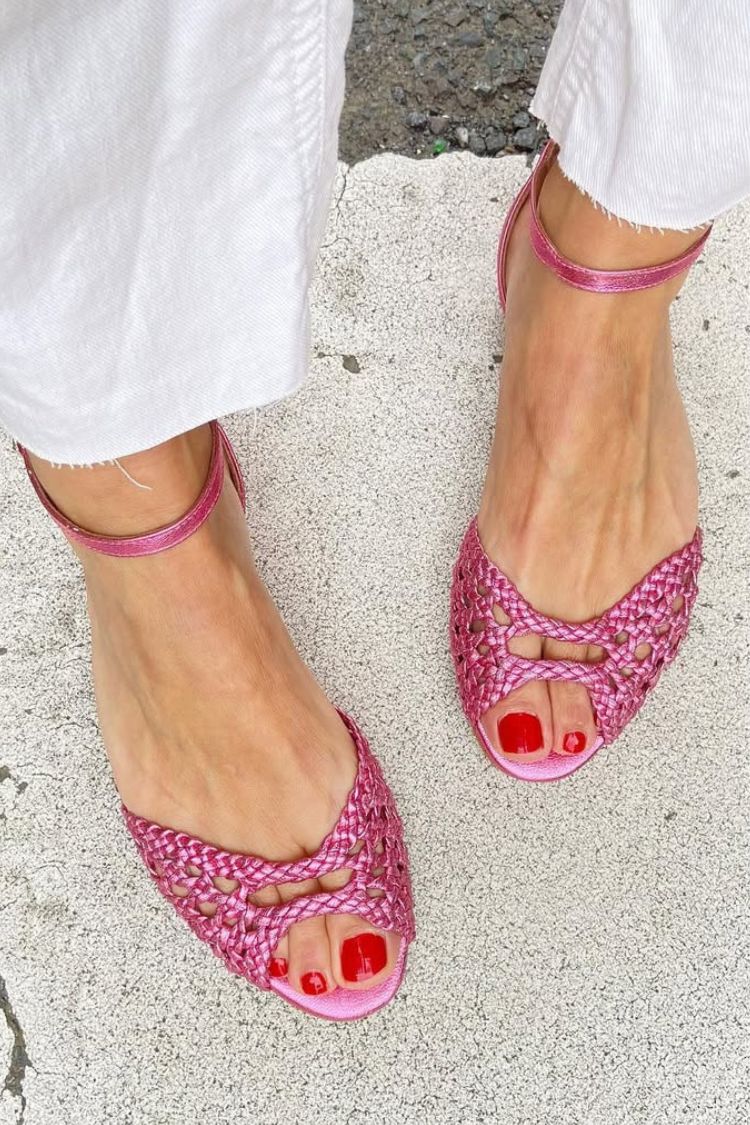 Isadora™ | Gold Woven Sandals