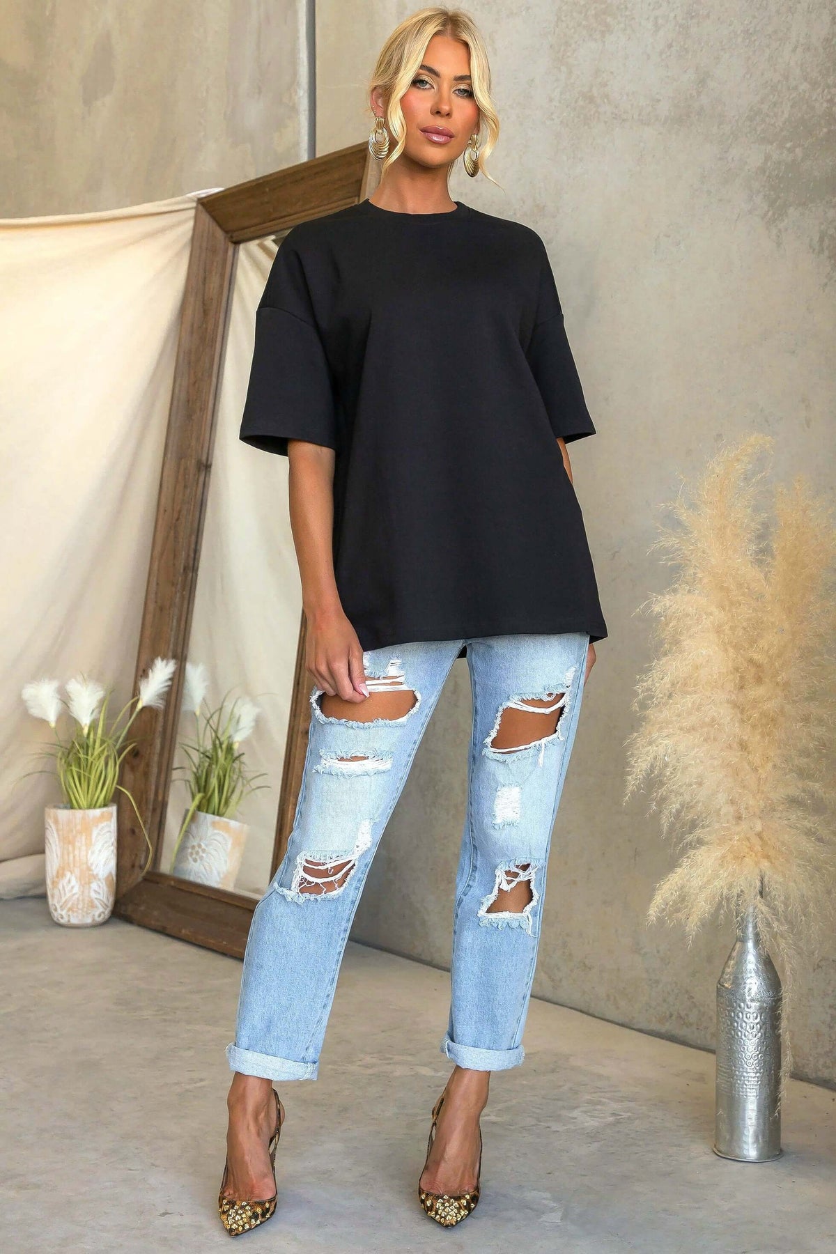 Perry Tee